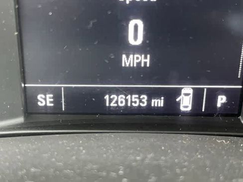 Used 2018 GMC Terrain SLE w/ Driver Convenience Package image 8