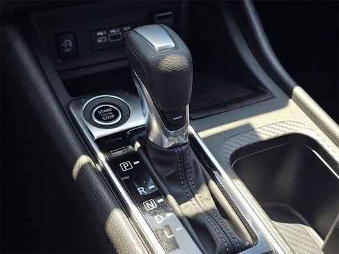 New 2025 Nissan Sentra SV w/ Trunk Package image 13