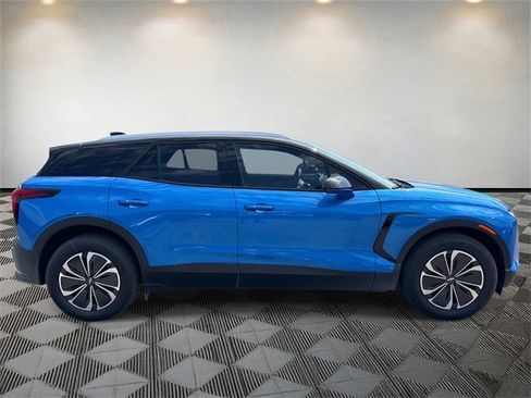 New 2026 Chevrolet Blazer EV LT w/ Super Cruise Package image 6