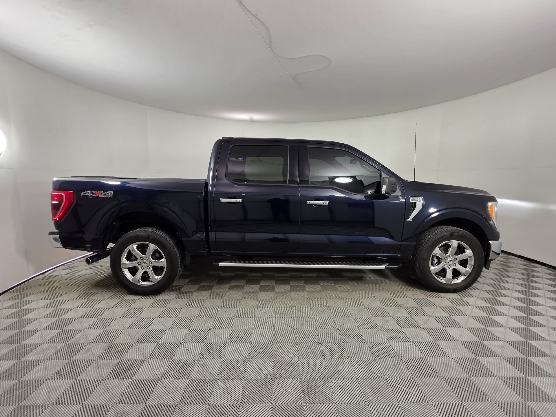 Used 2022 Ford F150 XLT w/ Equipment Group 302A High AWD/4WD image 46