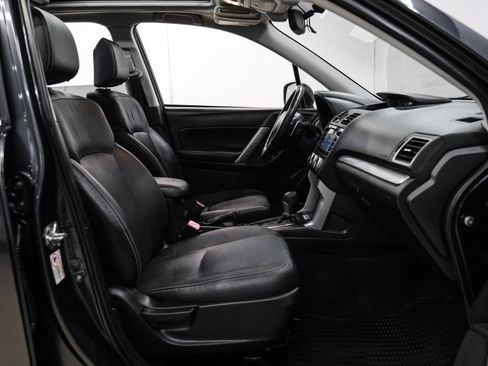 Used 2016 Subaru Forester 2.0XT Touring w/ Eyesight & Navigation System image 33