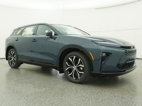 New 2026 Toyota Crown Signia image 36