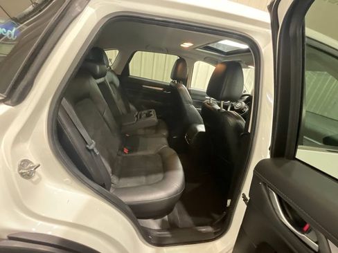 Used 2019 MAZDA CX-5 Touring FWD image 15