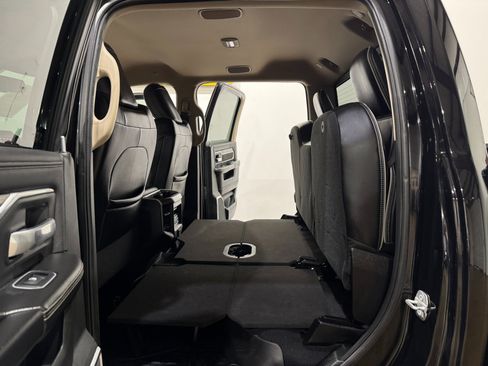 Used 2020 RAM 3500 Laramie image 20