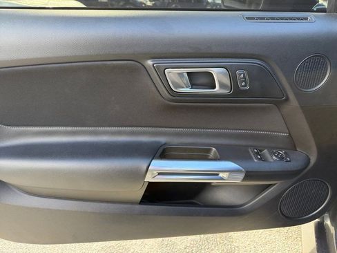 Used 2022 Ford Mustang GT w/ Equipment Group 301A image 11