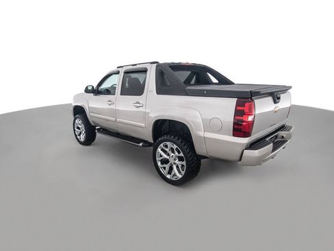 Used 2007 Chevrolet Avalanche LT w/ LT Preferred Equipment Group image 7