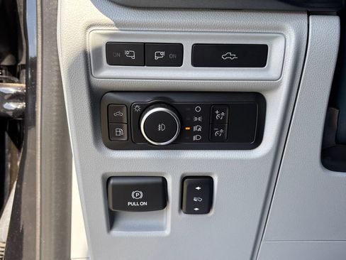 Used 2021 Ford F150 Limited AWD/4WD image 31