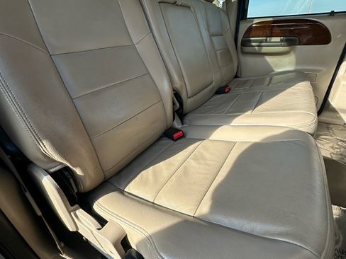 Used 2004 Ford F250 Lariat image 49