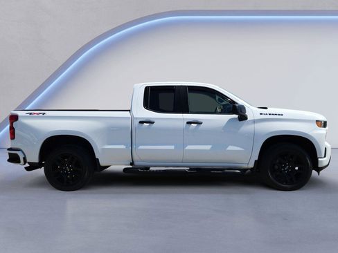 Used 2021 Chevrolet Silverado 1500 Custom w/ Rally Edition image 2