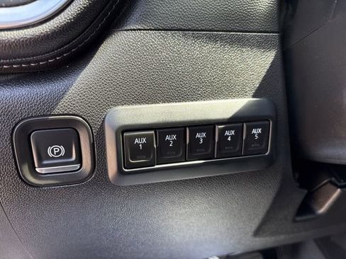 Used 2021 Chevrolet Silverado 2500 High Country w/ Z71 Off-Road Package AWD/4WD image 24