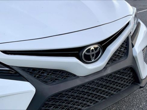 Used 2019 Toyota Camry SE image 28