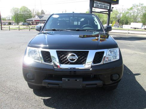 Used 2015 Nissan Frontier SV AWD/4WD image 8