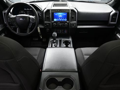 Used 2020 Ford F150 XLT w/ Equipment Group 302A Luxury AWD/4WD image 14