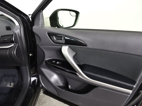 Used 2024 Mitsubishi Eclipse Cross LE AWD/4WD image 39