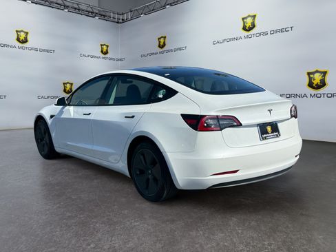 Used 2023 Tesla Model 3 Standard Range RWD image 3