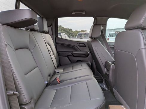 New 2026 Chevrolet Colorado Trail Boss AWD/4WD image 25