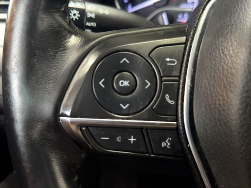 Used 2020 Toyota Camry XLE w/ Driver Assist Package FWD image 21