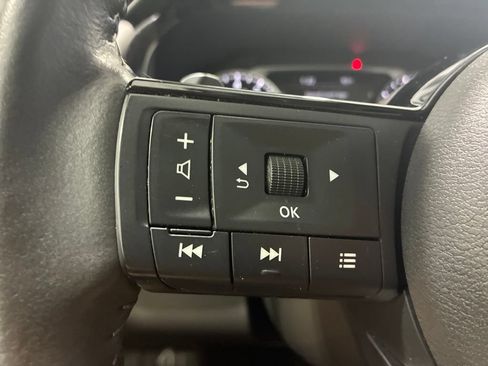 Used 2024 Nissan Pathfinder SL w/ SL Premium Package AWD/4WD image 22