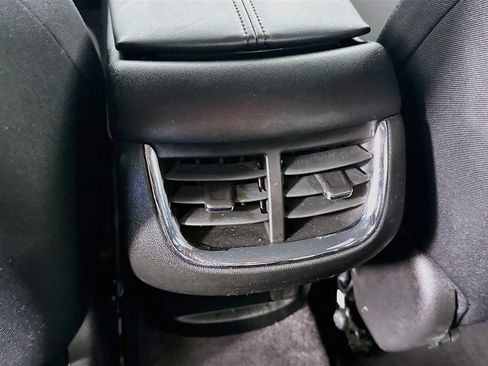Used 2022 Chevrolet Malibu LT FWD image 27