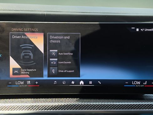 Used 2025 BMW 760i xDrive w/ Executive Package AWD/4WD image 51