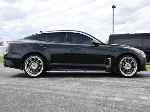 Used 2022 Kia Stinger GT-Line AWD/4WD image 8