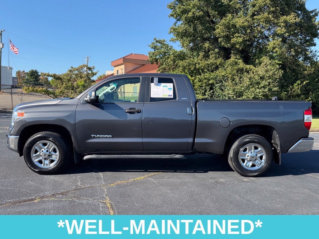 Used 2016 Toyota Tundra SR5 w/ Tow Package RWD image 4
