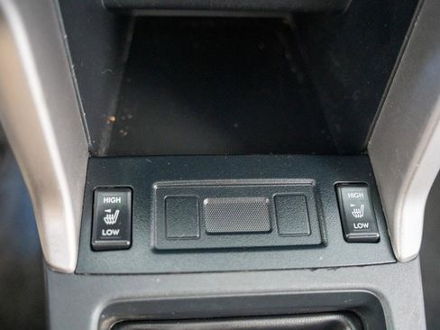 Used 2016 Subaru Forester 2.5i Premium AWD/4WD image 18