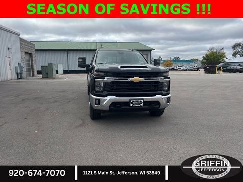 Used 2025 Chevrolet Silverado 2500 LT w/ Safety Package image 5