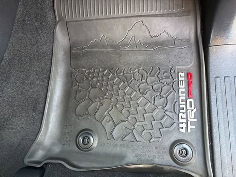 Used 2022 Toyota 4Runner TRD Pro AWD/4WD image 15