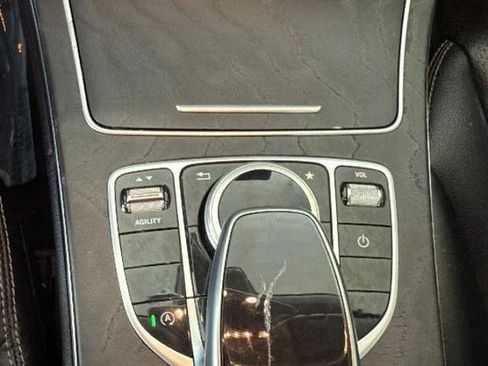 Used 2015 Mercedes-Benz C 300 Sedan image 26