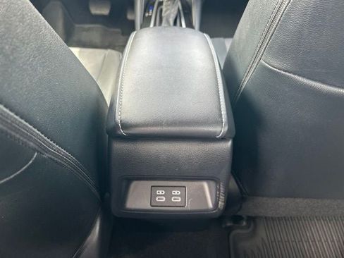 Used 2025 Toyota Corolla XSE FWD image 22