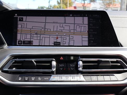 Used 2022 BMW X6 xDrive40i w/ Executive Package image 54