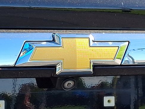 Used 2022 Chevrolet Traverse LT w/ LPO, Floor Liner Package image 35