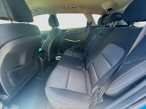 Used 2018 Hyundai Tucson Sport FWD image 21