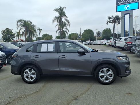 Used 2025 Honda HR-V LX image 6