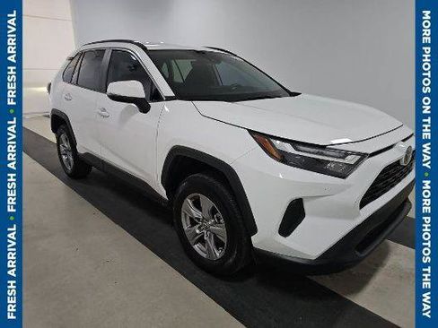 Certified 2025 Toyota RAV4 XLE AWD/4WD image 1