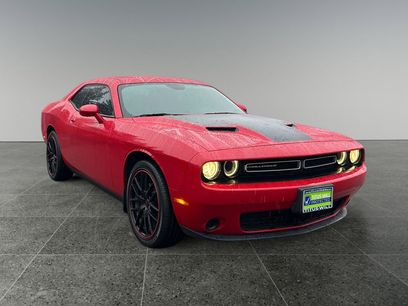 Used 2015 Dodge Challenger SXT