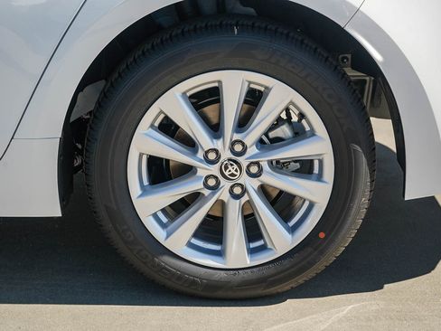 New 2026 Toyota Corolla LE FWD image 6