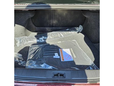 Used 2025 Nissan Sentra SV FWD image 17