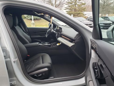 New 2026 BMW 530i xDrive w/ M Sport Package image 19