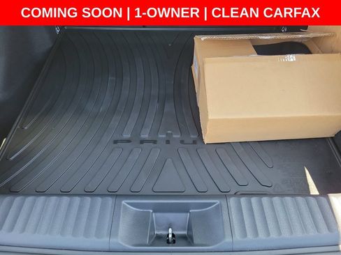 Used 2026 Toyota Prius Plug-In Hybrid FWD image 13