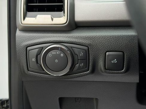 Used 2019 Ford Ranger XLT w/ Equipment Group 302A Luxury RWD image 42