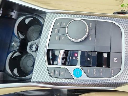 Used 2025 BMW i4 eDrive40 w/ Premium Package RWD image 50