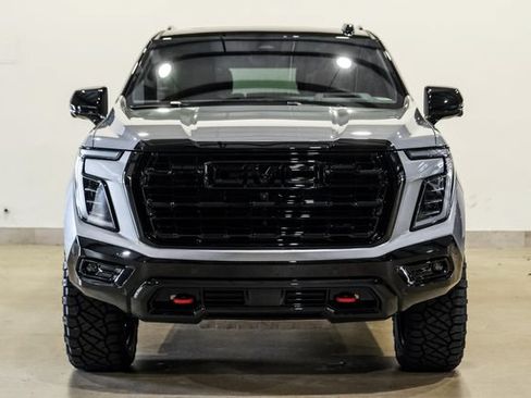 Used 2026 GMC Yukon AT4 w/ AT4 Premium Plus Package AWD/4WD image 2