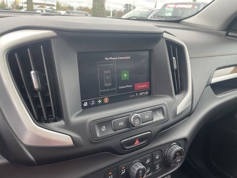 Used 2021 GMC Terrain SLE w/ Driver Convenience Package image 14