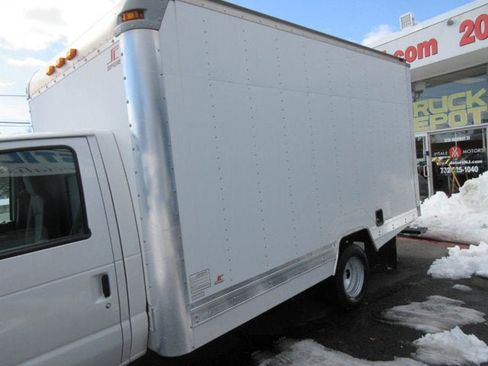 Used 2012 Ford E-350 and Econoline 350 Super Duty w/ PWR Locks & Windows Group RWD image 24