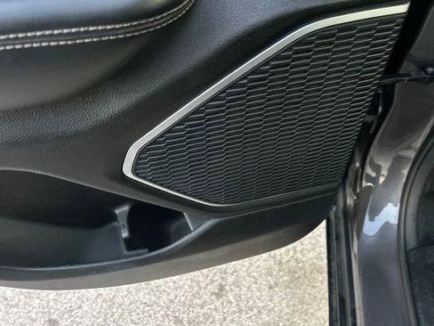 Used 2022 Jeep Grand Cherokee Limited 4xe image 50