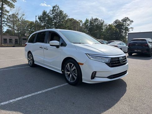 Used 2022 Honda Odyssey Touring image 4