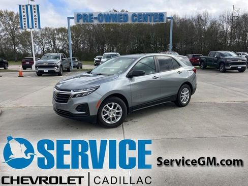 Used 2024 Chevrolet Equinox LS w/ LS Convenience Package image 1