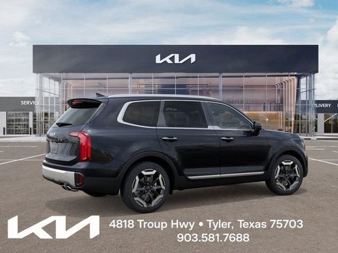 New 2025 Kia Telluride S FWD image 6